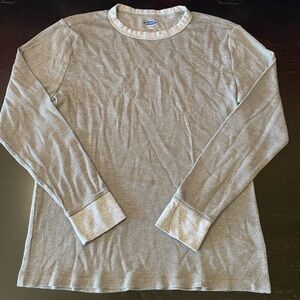 Old Navy Men's Light Gray Crewneck Sweater